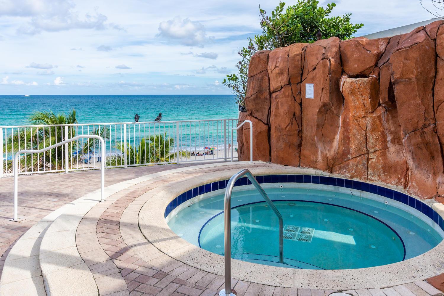 Trump Intl 2 Bedroom Apartment 1600 Sqf Ocean Front Miami Beach Exterior photo